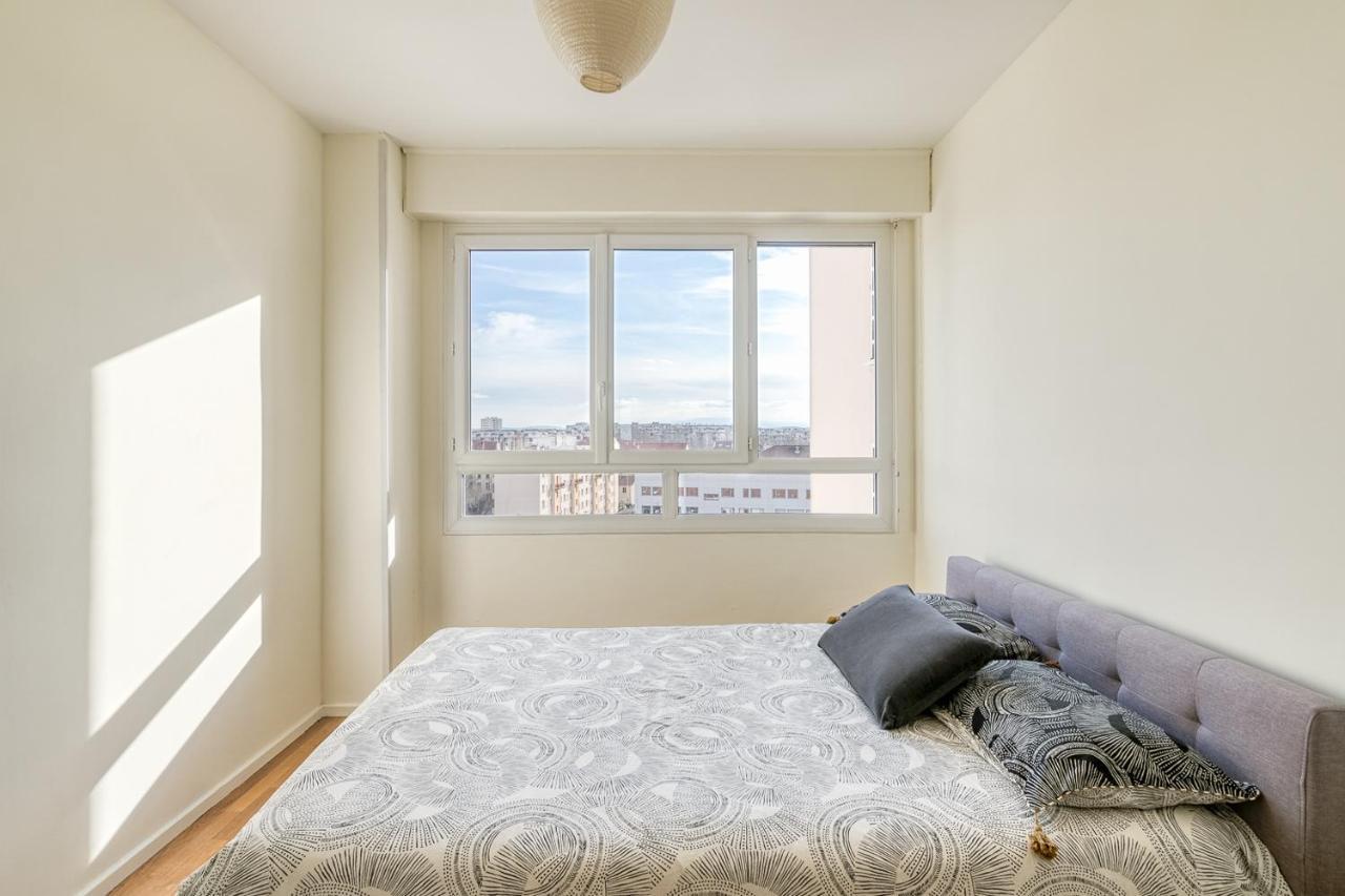 Superbe Apart 2 Rooms Lumineaux Parking Casa ลียง ภายนอก รูปภาพ