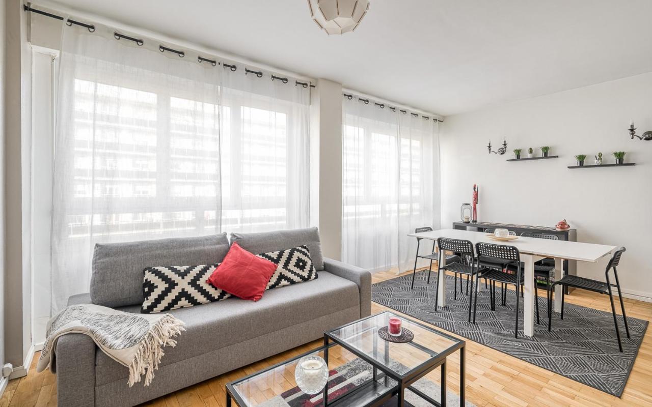 Superbe Apart 2 Rooms Lumineaux Parking Casa ลียง ภายนอก รูปภาพ